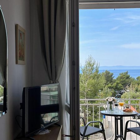 Spacious Family Apartment Near The Beach Makarska Buitenkant foto